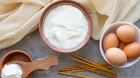 Egg Hair Mask: A protein-rich egg mask helps repair weak hair strands.