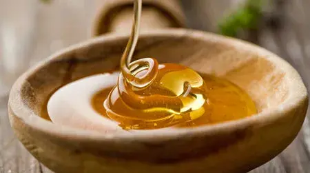Honey Mask: Apply a honey mask to soothe and hydrate skin.